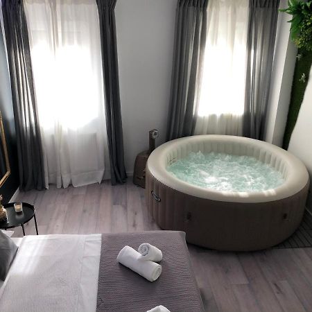 Apartment Zagreb Jacuzzi Εξωτερικό φωτογραφία