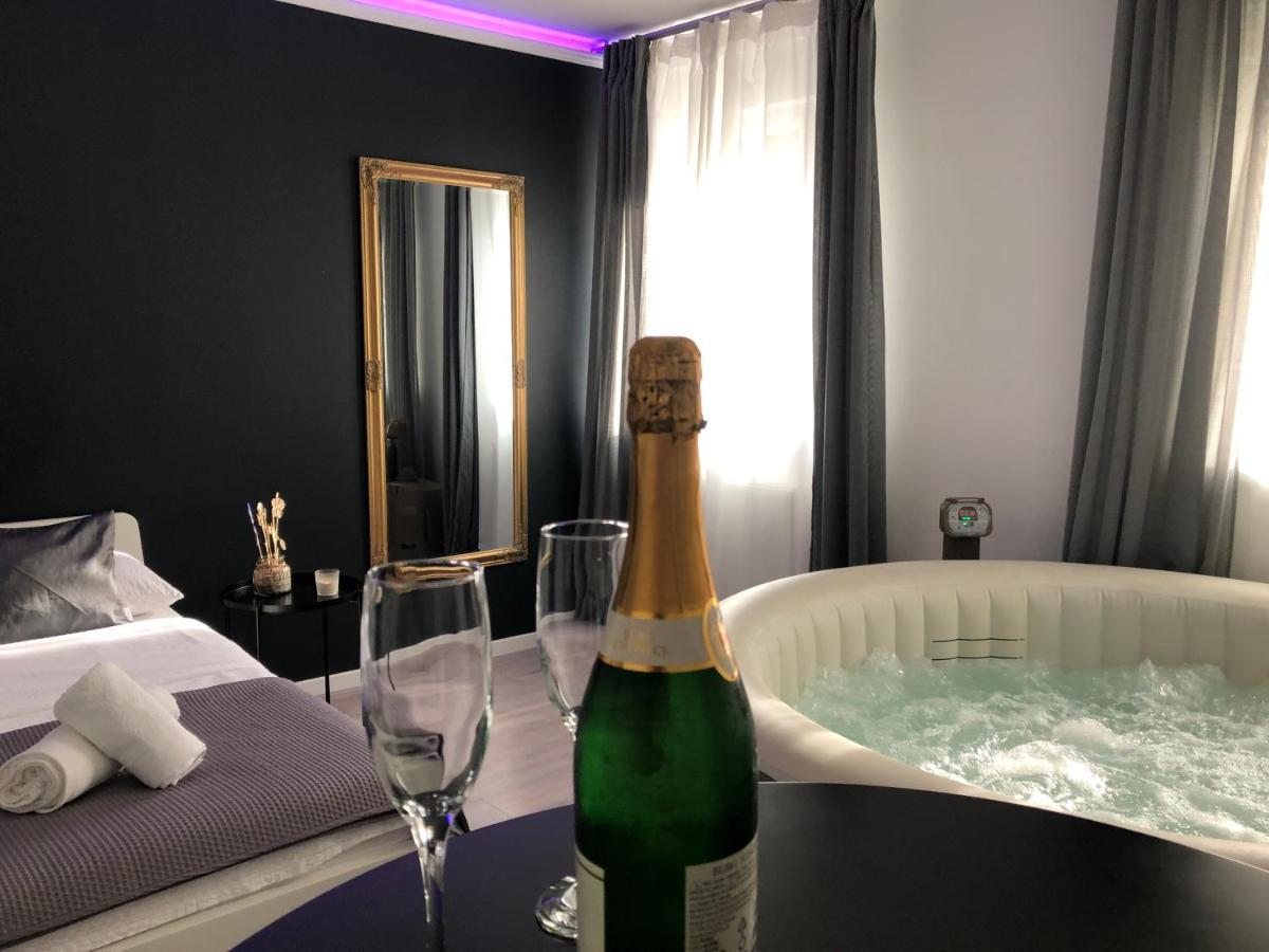 Apartment Zagreb Jacuzzi Εξωτερικό φωτογραφία