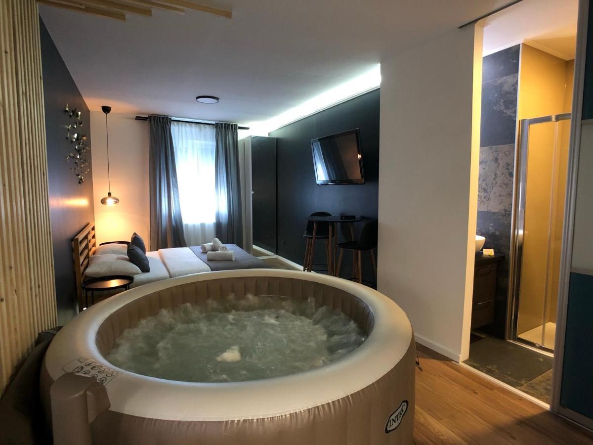 Apartment Zagreb Jacuzzi Εξωτερικό φωτογραφία