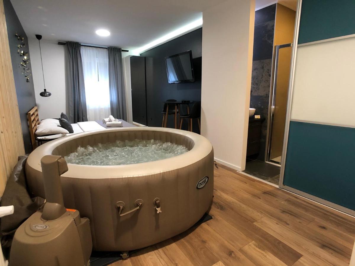 Apartment Zagreb Jacuzzi Εξωτερικό φωτογραφία
